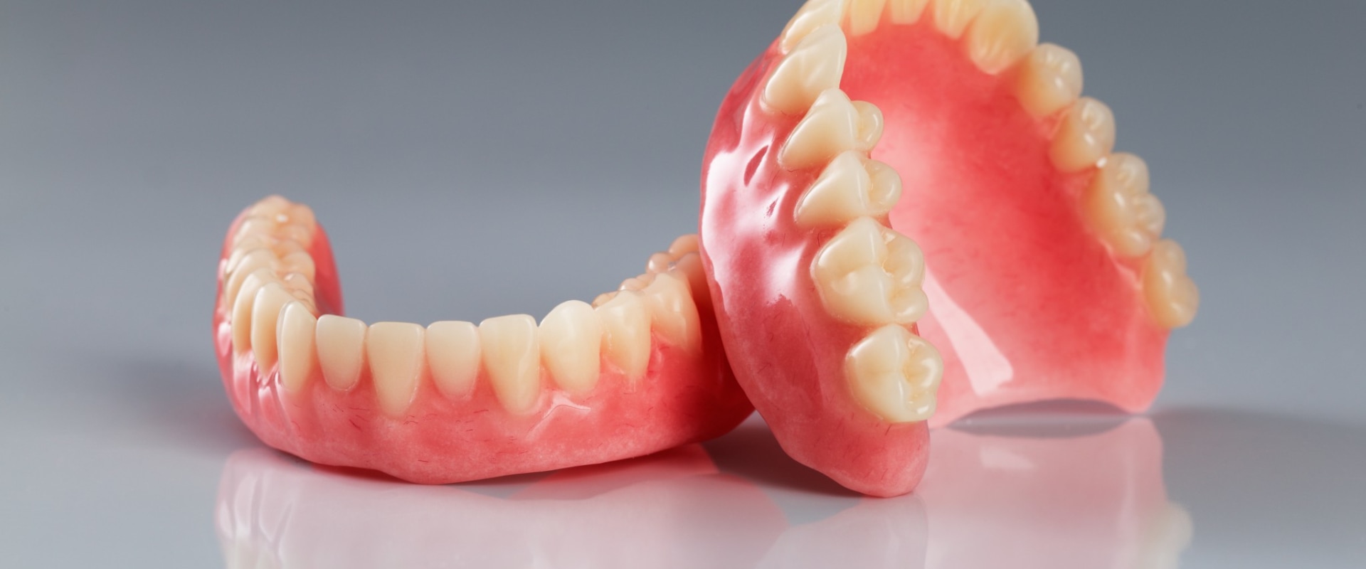 The Cost Comparison: Traditional Dentures vs. Alternative Options