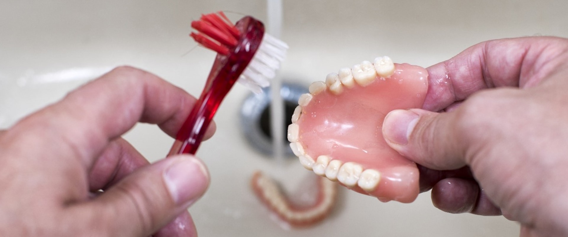 Tips for Maintaining Good Oral Hygiene with Dentures